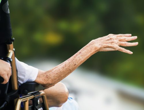 Casas Inteligentes Ayudan a Cuidar Ancianos y Personas en Hospicio.